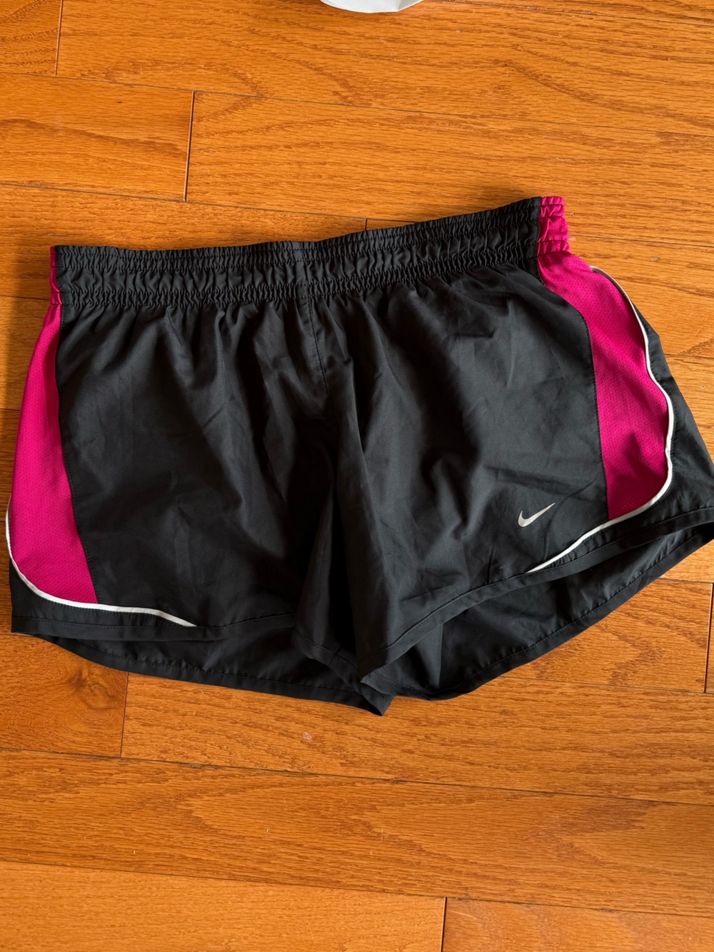 Nike Dri-FIT Running Shorts, 4-inch Women's Medium Black and Pink